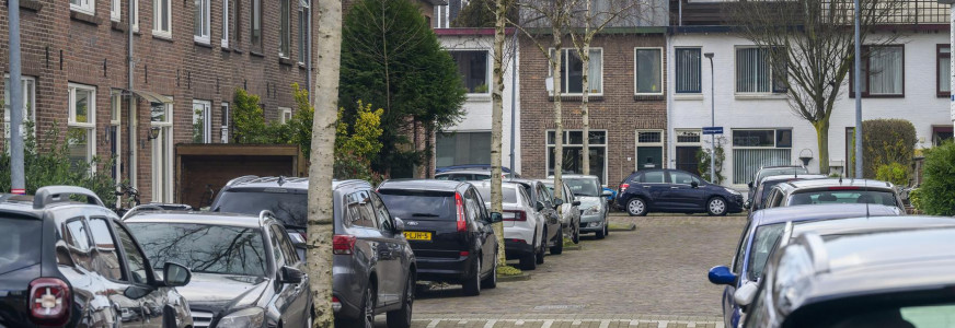 Haarlem voert stapsgewijs betaald parkeren in