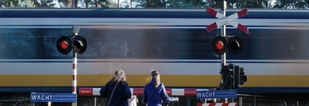 VOC betrokken bij project ProRail onbeveiligde overwegen